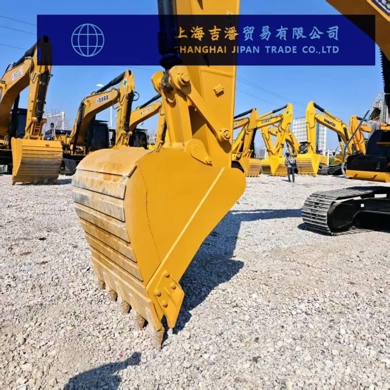 CAT 326 D Vikšriniai ekskavatoriai