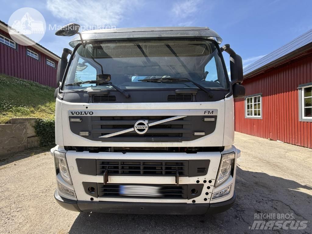Volvo FM 330 Automobiliniai kranai