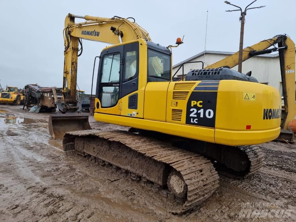 Komatsu PC 210-8 Vikšriniai ekskavatoriai