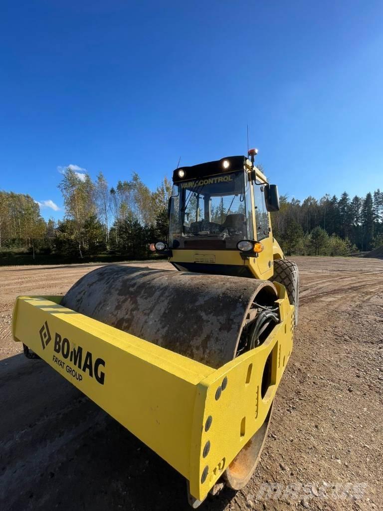 Bomag 213 DH-4 Vieno būgno volai