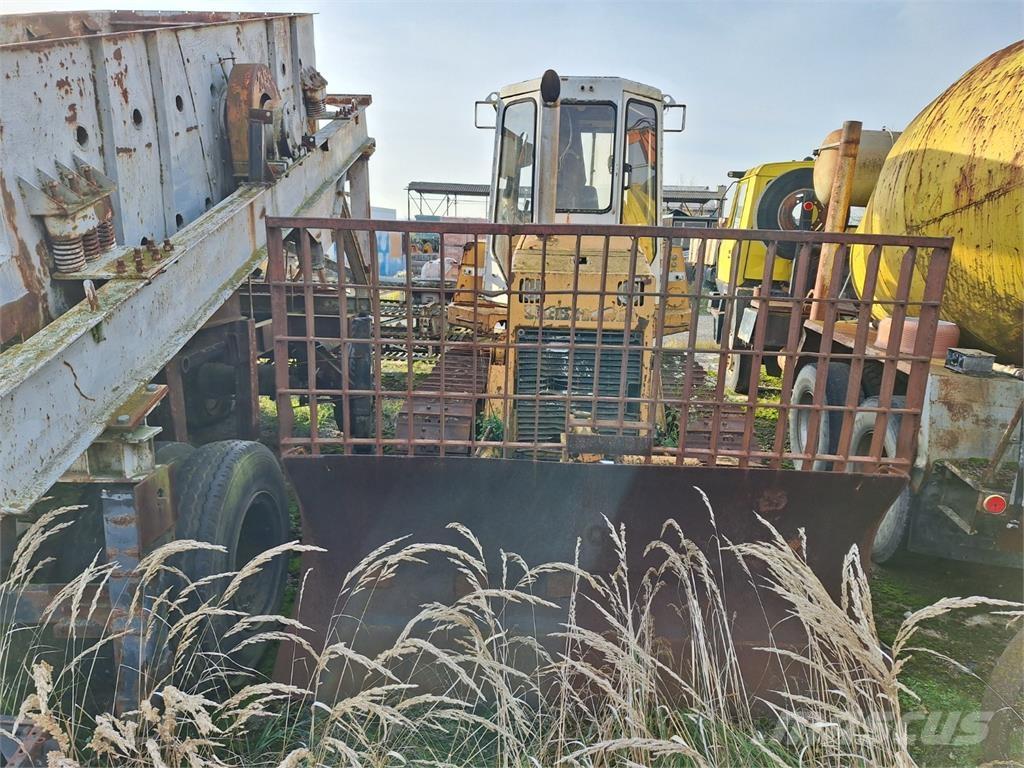 Liebherr PR712 Statyba - Kita