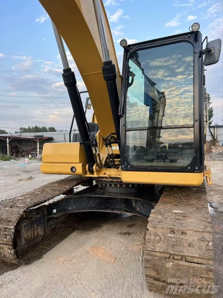 CAT 330 GC Vikšriniai ekskavatoriai