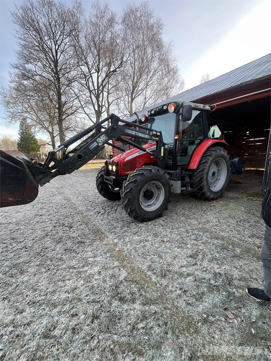 Massey Ferguson 5435 Traktoriai
