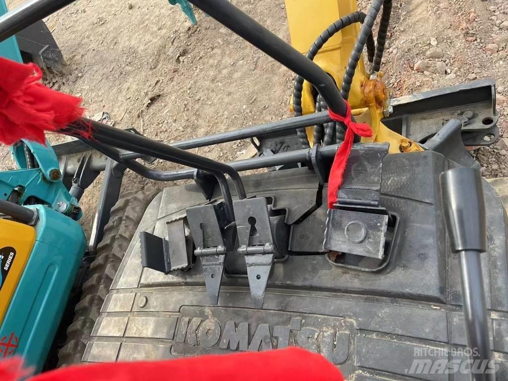 Komatsu PC18 Vikšriniai ekskavatoriai