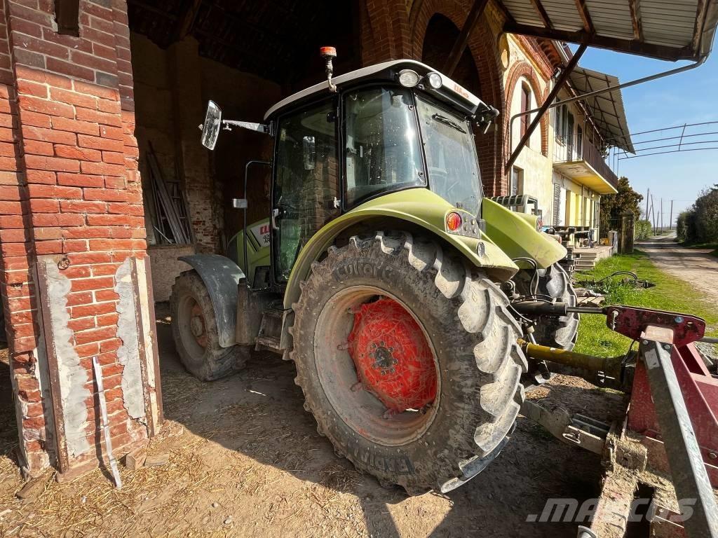 CLAAS Arion 420 Traktoriai