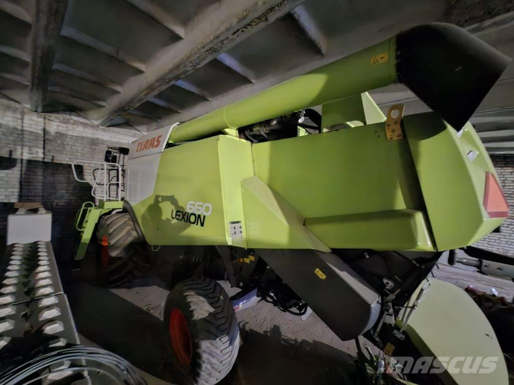 CLAAS Lexion 660 Derliaus nuėmimo kombainai