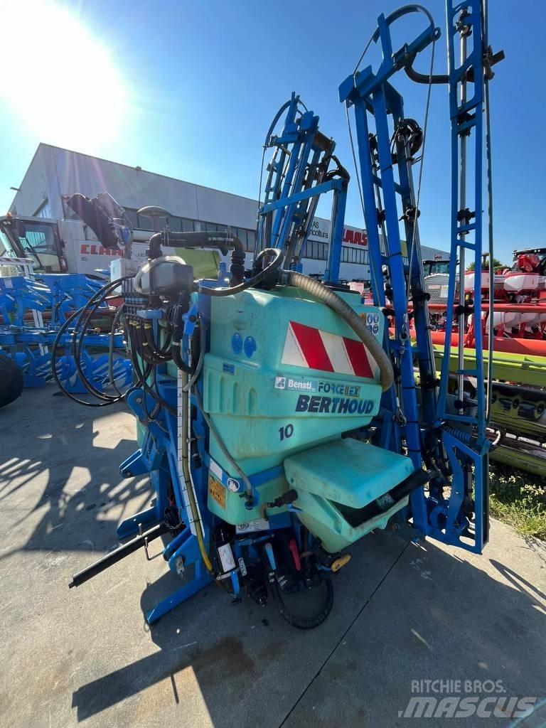Berthoud Force 1000 Prikabinami purkštuvai