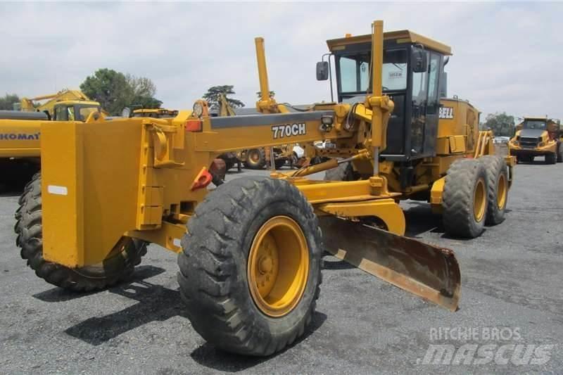 Bell 770CH Greideriai