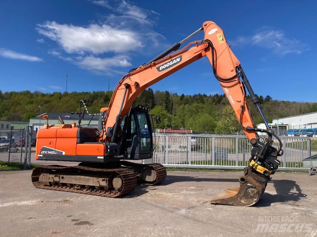 Doosan DX 140 LC Vikšriniai ekskavatoriai