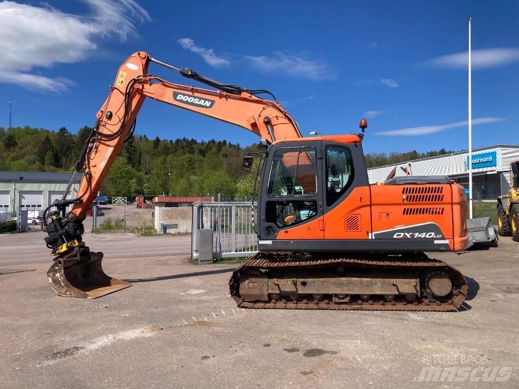 Doosan DX 140 LC Vikšriniai ekskavatoriai