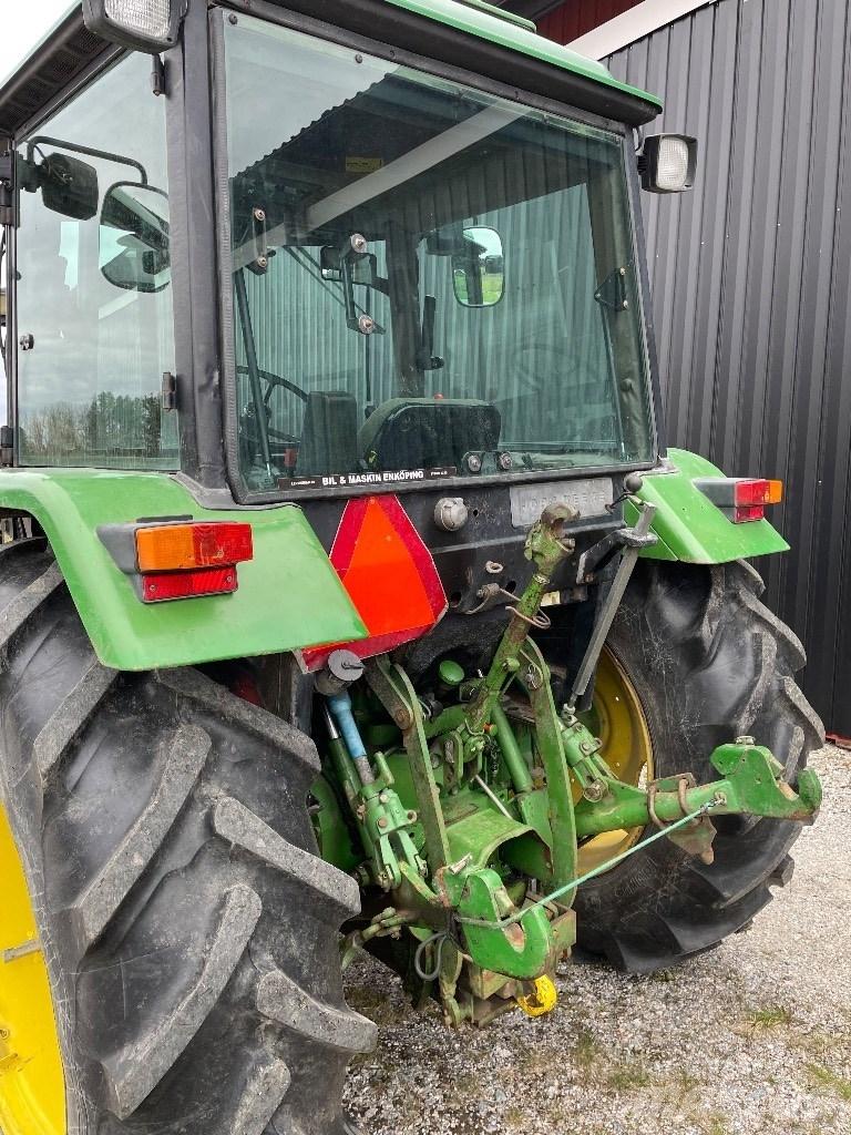 John Deere 2850 Traktoriai