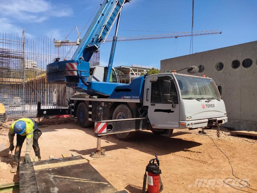 Terex AC 35 Visureigiai kranai