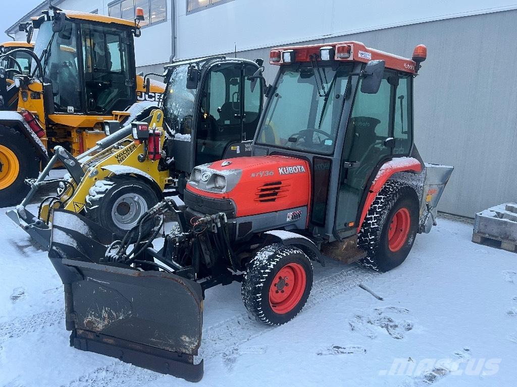 Kubota STV 36 Naudoti kompaktiški traktoriai