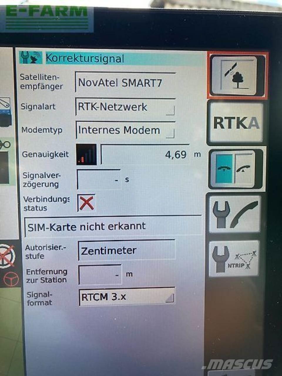 Fendt 828 vario Traktoriai