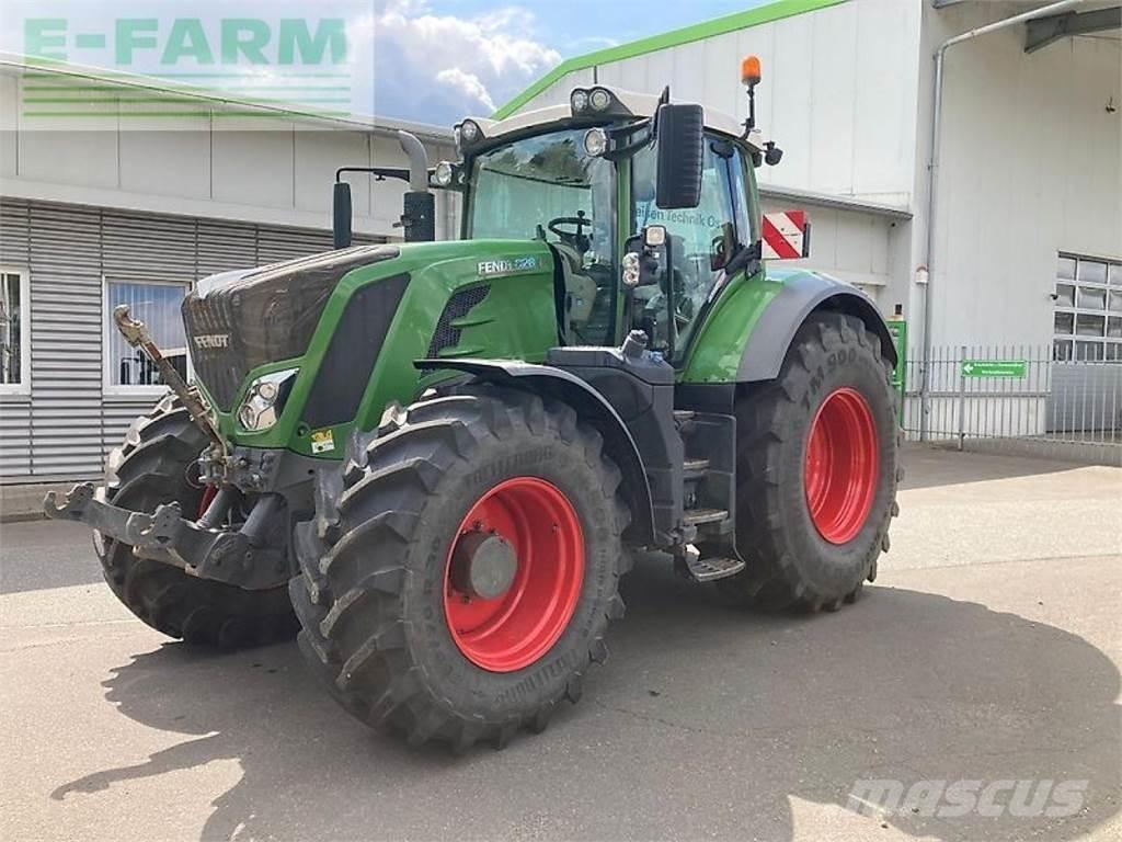 Fendt 828 vario Traktoriai