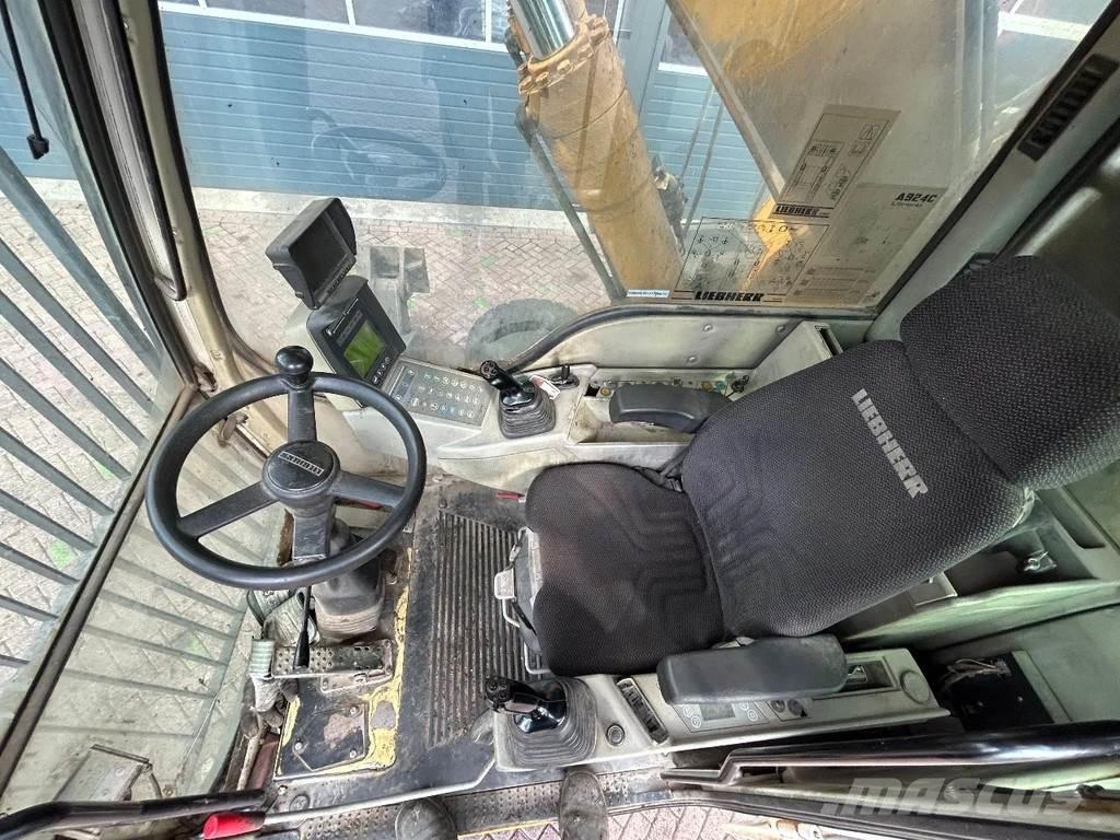 Liebherr A924C Atliekų / pramoniniai krautuvai