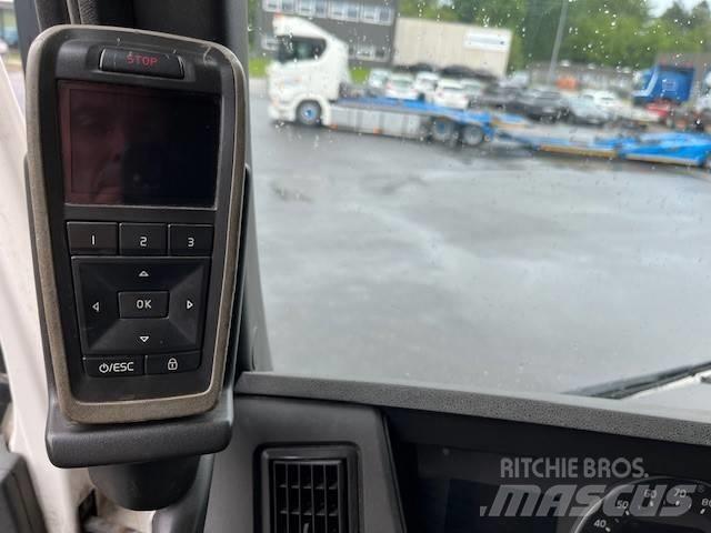 Volvo FMX 500 Sunkvežimiai su keliamuoju kabliu