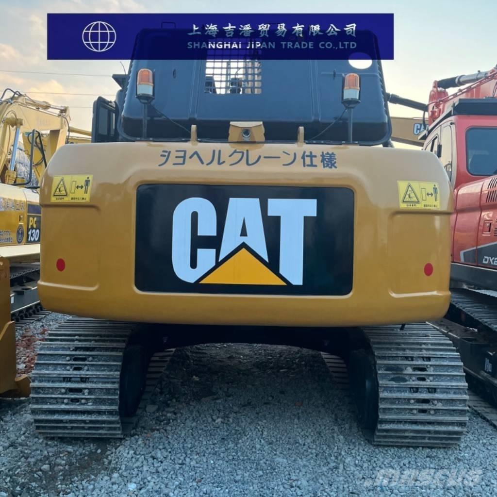 CAT 323 D Vikšriniai ekskavatoriai