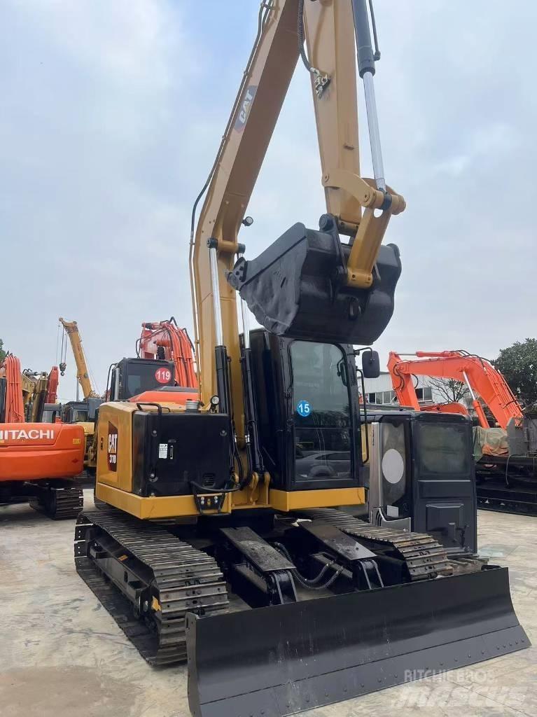 CAT 310 Vikšriniai ekskavatoriai