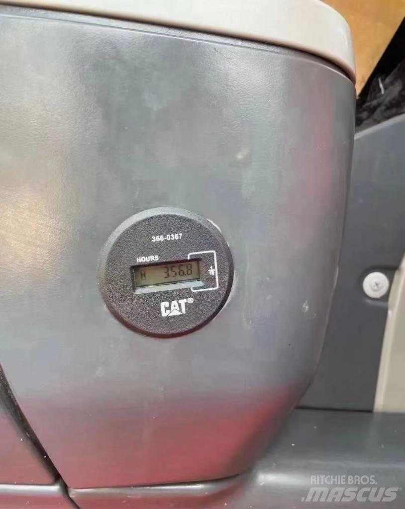 CAT 312 Vikšriniai ekskavatoriai