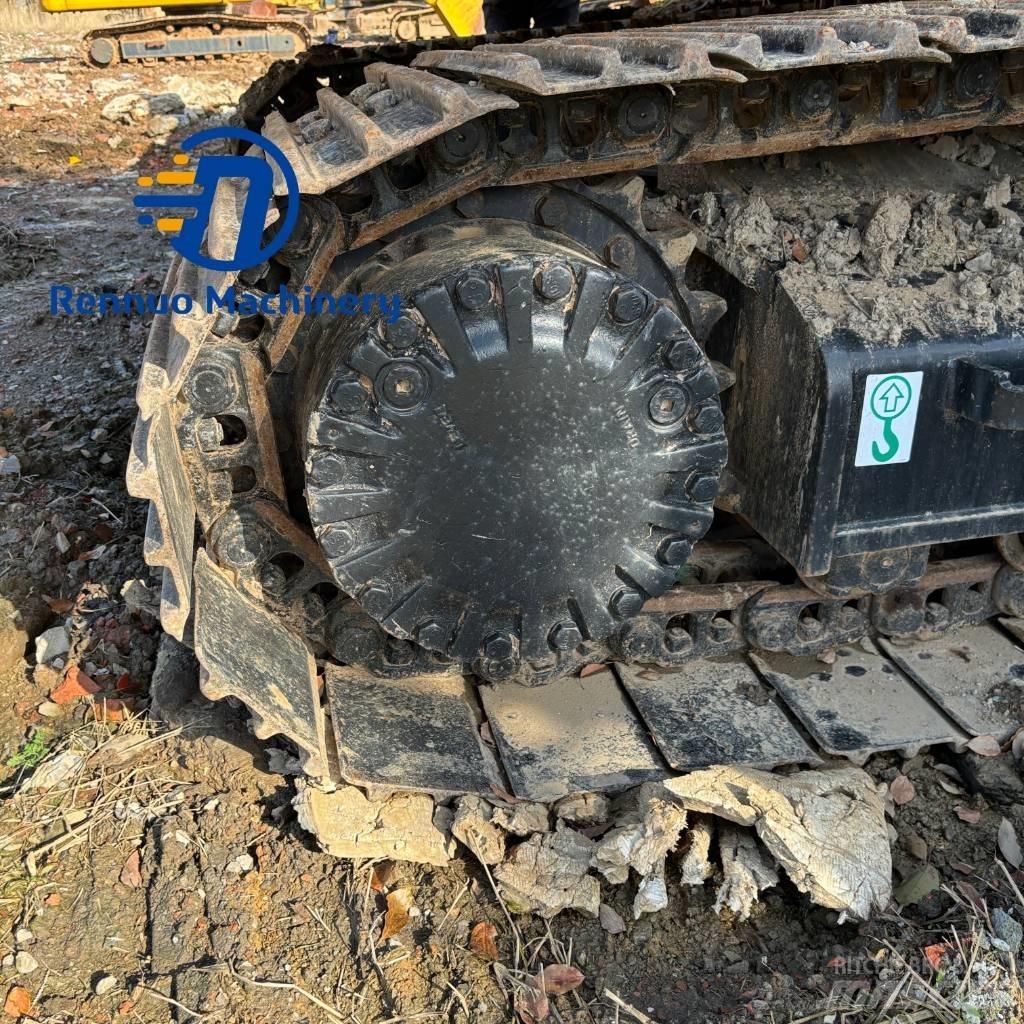 CAT 320D Vikšriniai ekskavatoriai