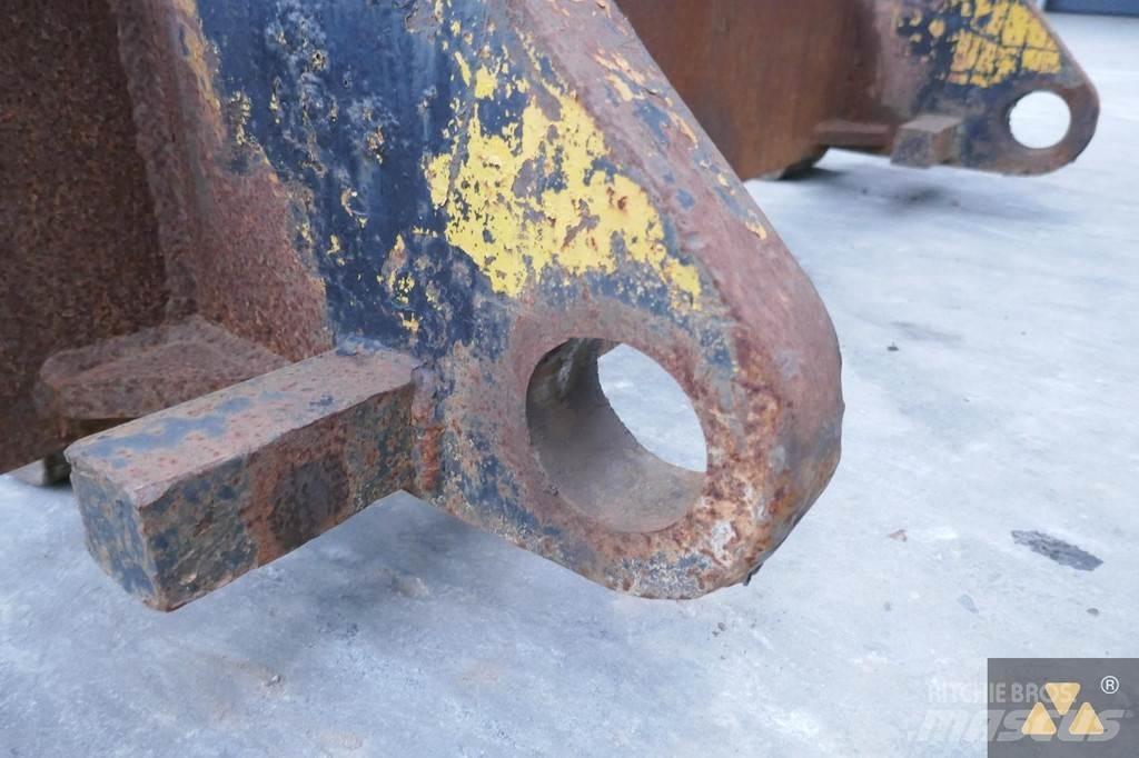 CAT 966/972 Forks Transportas - Kita