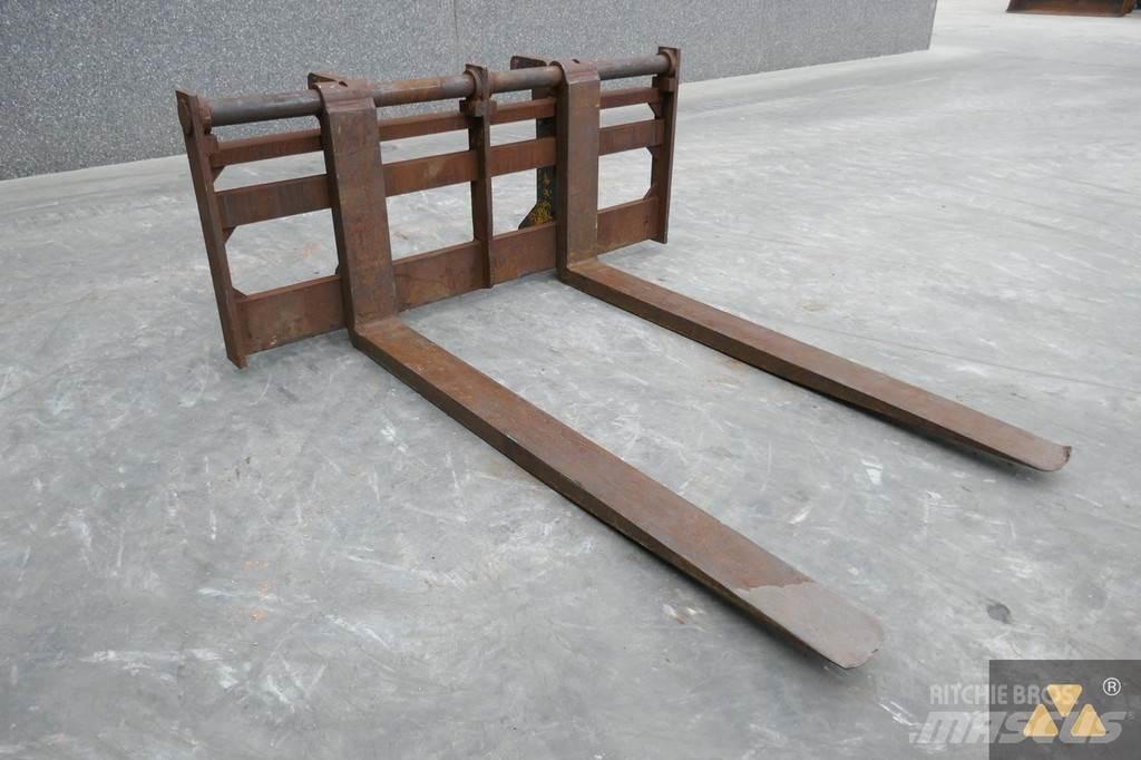 CAT 966/972 Forks Transportas - Kita