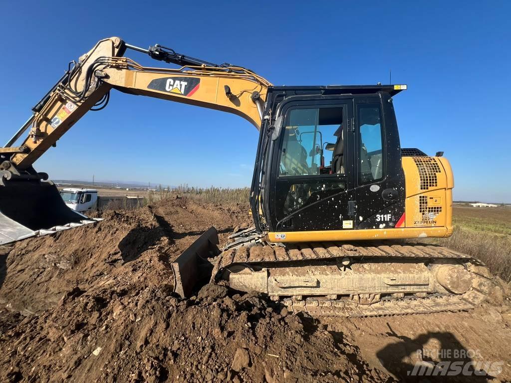 CAT 311 FL Vikšriniai ekskavatoriai