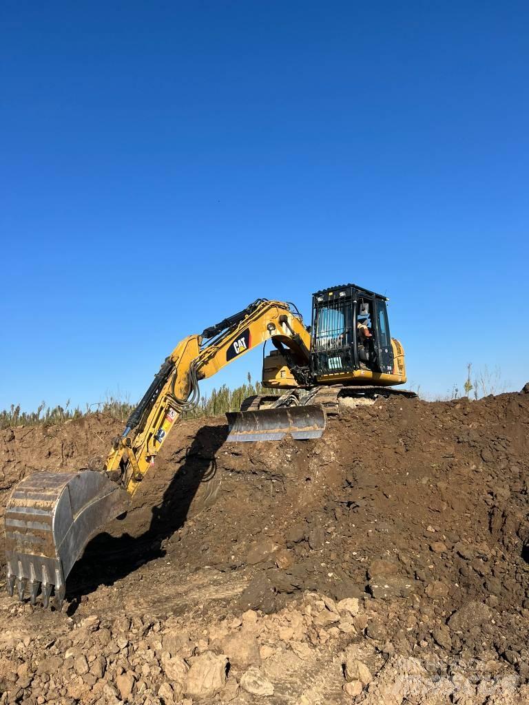 CAT 311 FL Vikšriniai ekskavatoriai
