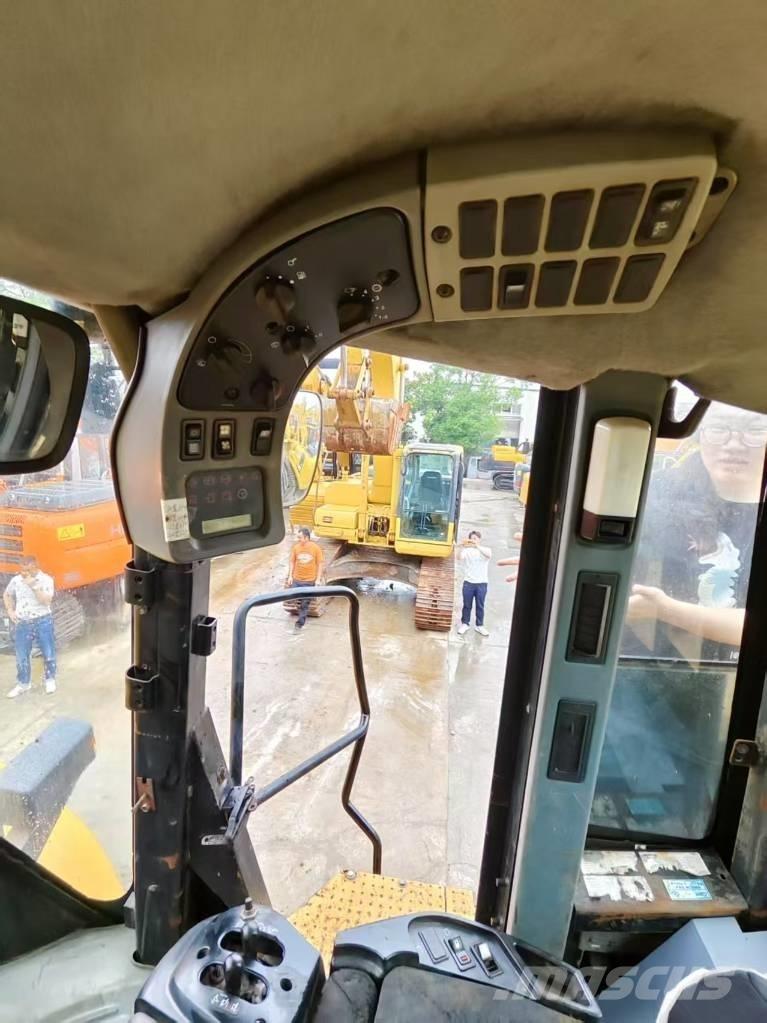 CAT 980 G Naudoti ratiniai krautuvai