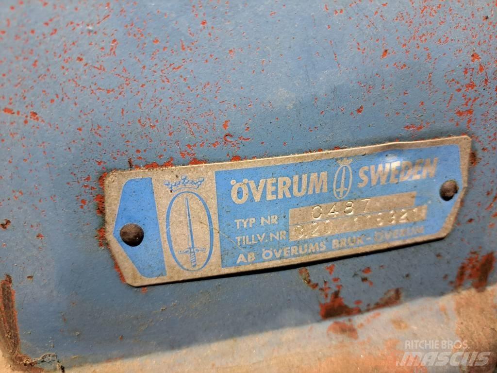 Överum C 487 Standartiniai plūgai