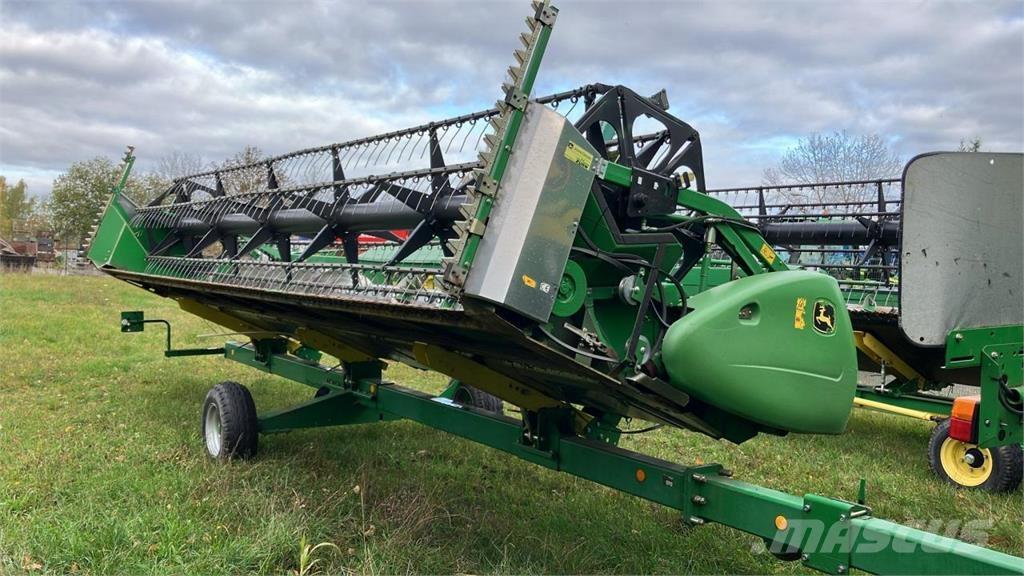John Deere C 670 Derliaus nuėmimo kombainai