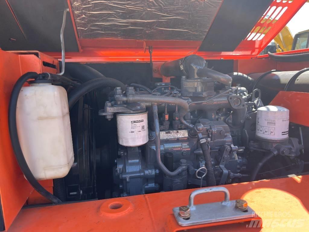 Hitachi ZX 60 Mini ekskavatoriai < 7 t
