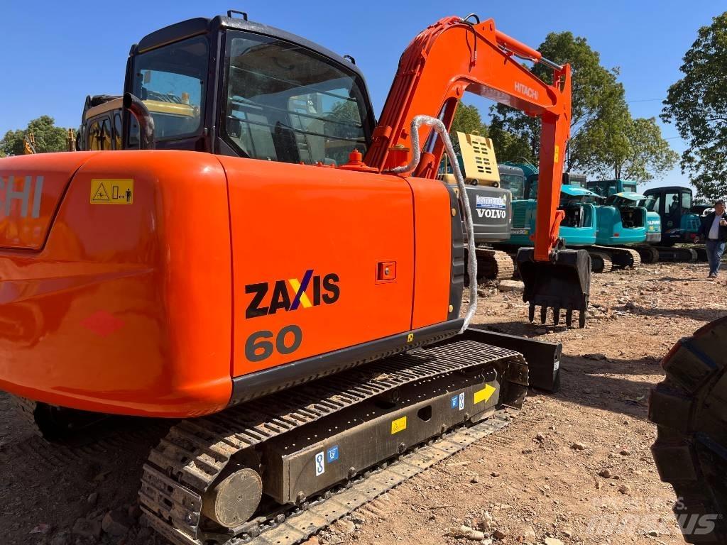 Hitachi ZX 60 Mini ekskavatoriai < 7 t