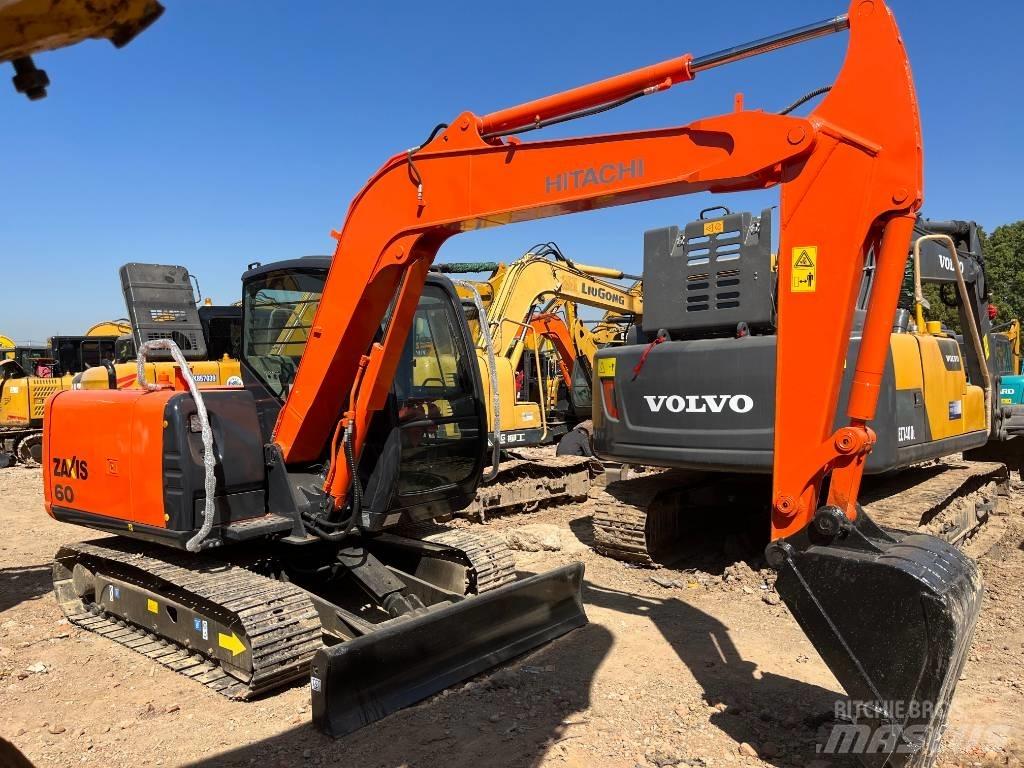 Hitachi ZX 60 Mini ekskavatoriai < 7 t