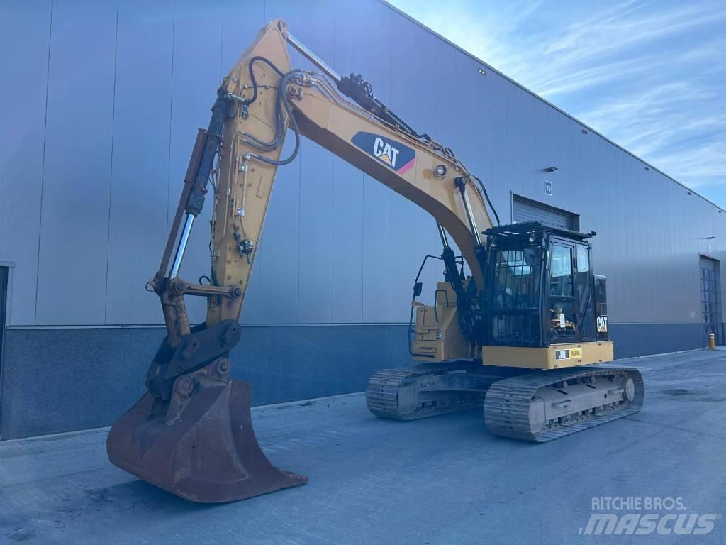 CAT 325 FL CR Vikšriniai ekskavatoriai