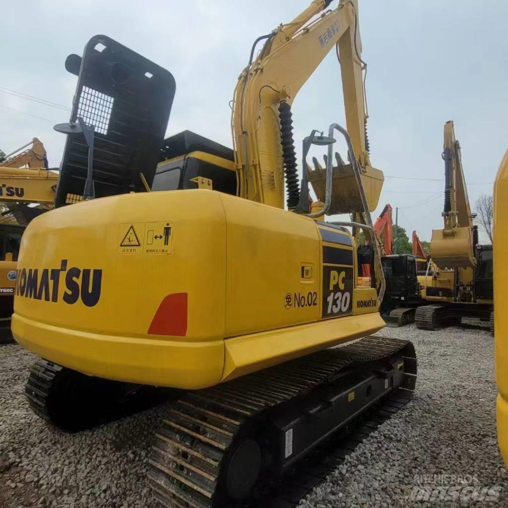 Komatsu PC 130 Vikšriniai ekskavatoriai