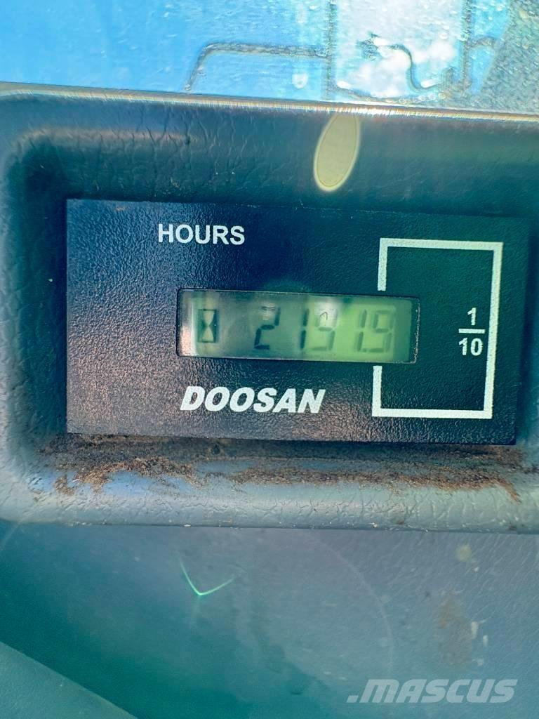 Doosan DX 140 LCR-7 Vikšriniai ekskavatoriai