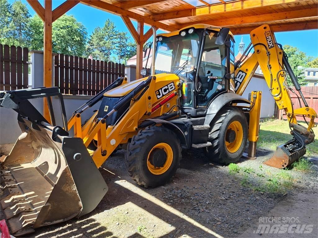 JCB 3CX 4X4 Statyba - Kita