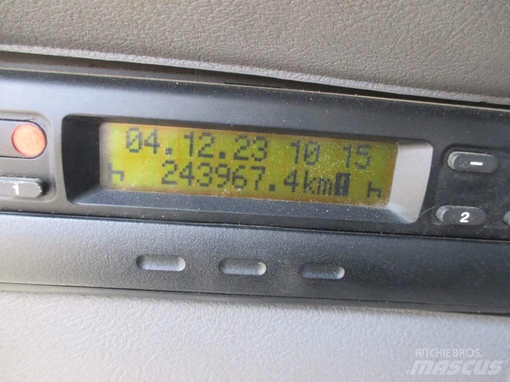 Renault Kerax 380 Automobiliniai kranai