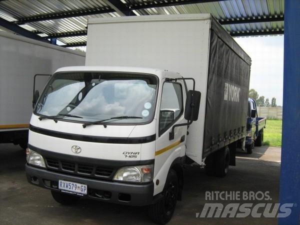 Toyota Dyna 7105 Priekabos su tentu