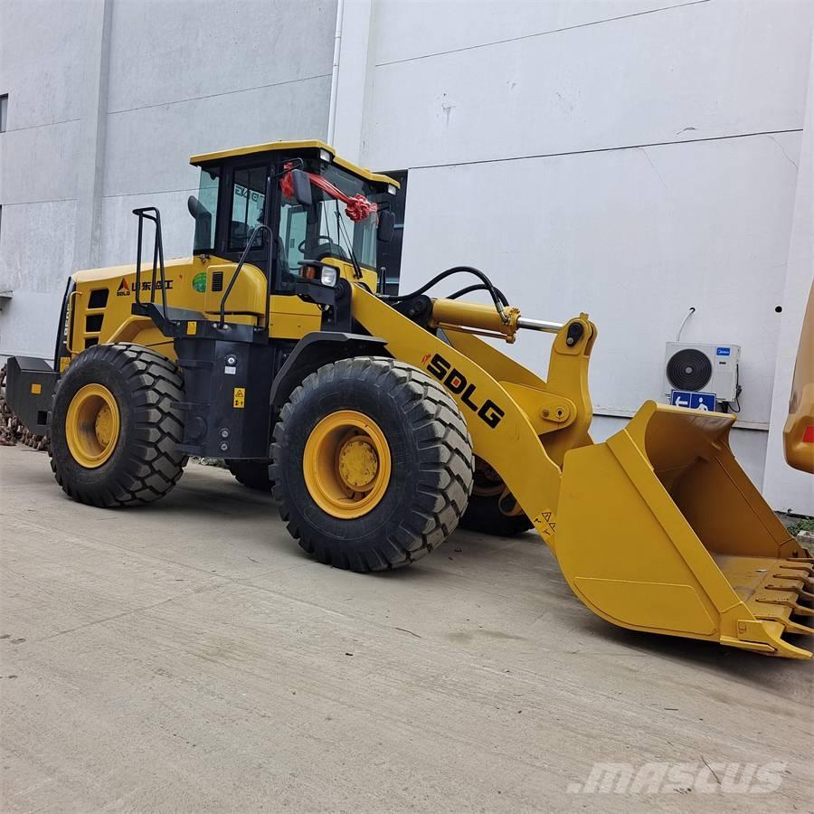 SDLG LG 958 L Naudoti ratiniai krautuvai