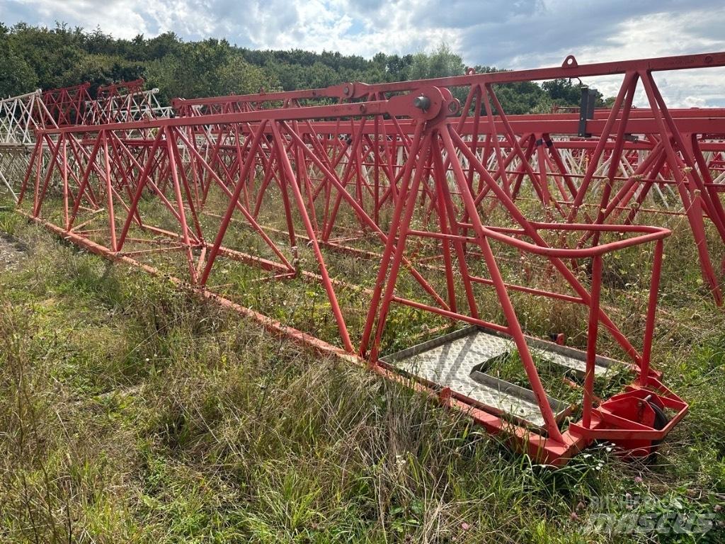 Liebherr 150 ECB 8 Bokštiniai kranai