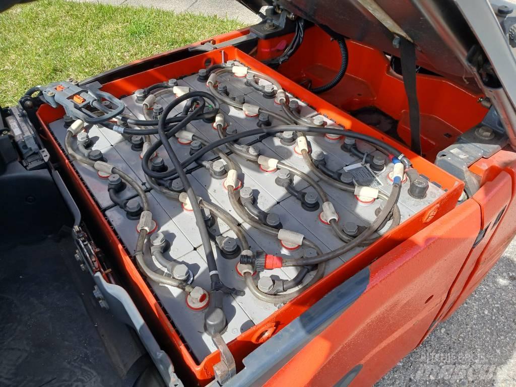 Linde E16-02 Elektriniai šakiniai krautuvai