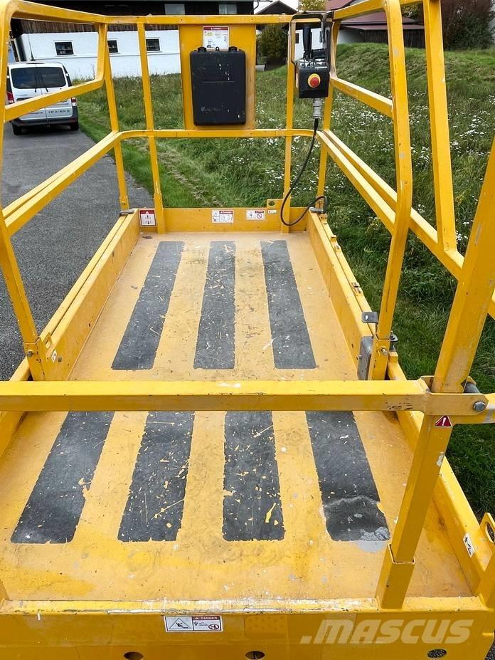 Haulotte Compact 10 Žirkliniai keltuvai