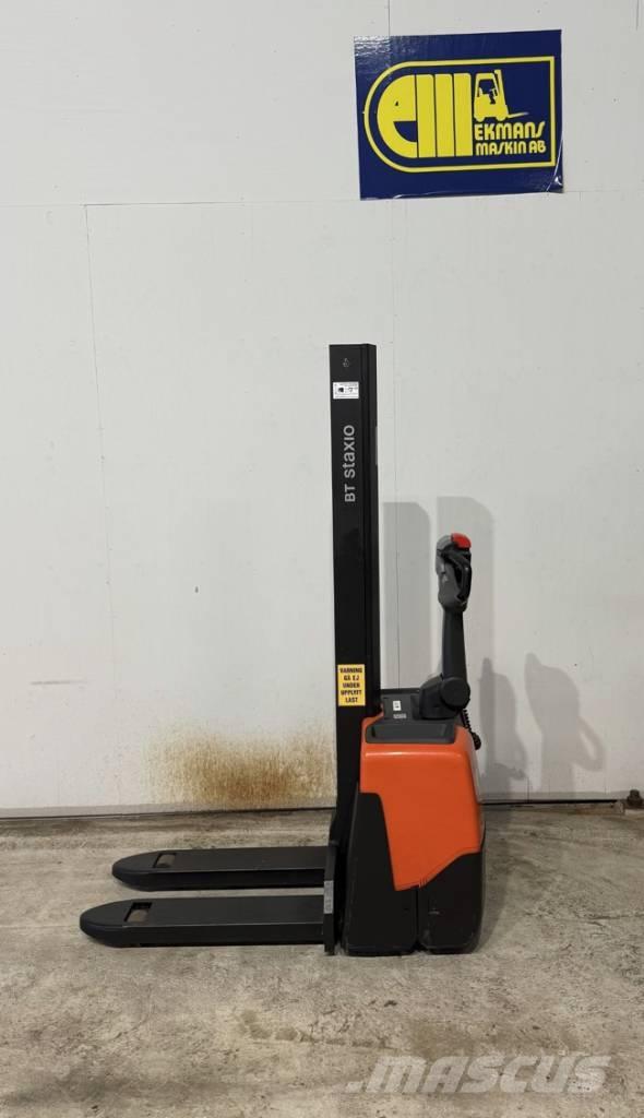 BT truck HWE 100 Mažų aukščių keltuvai