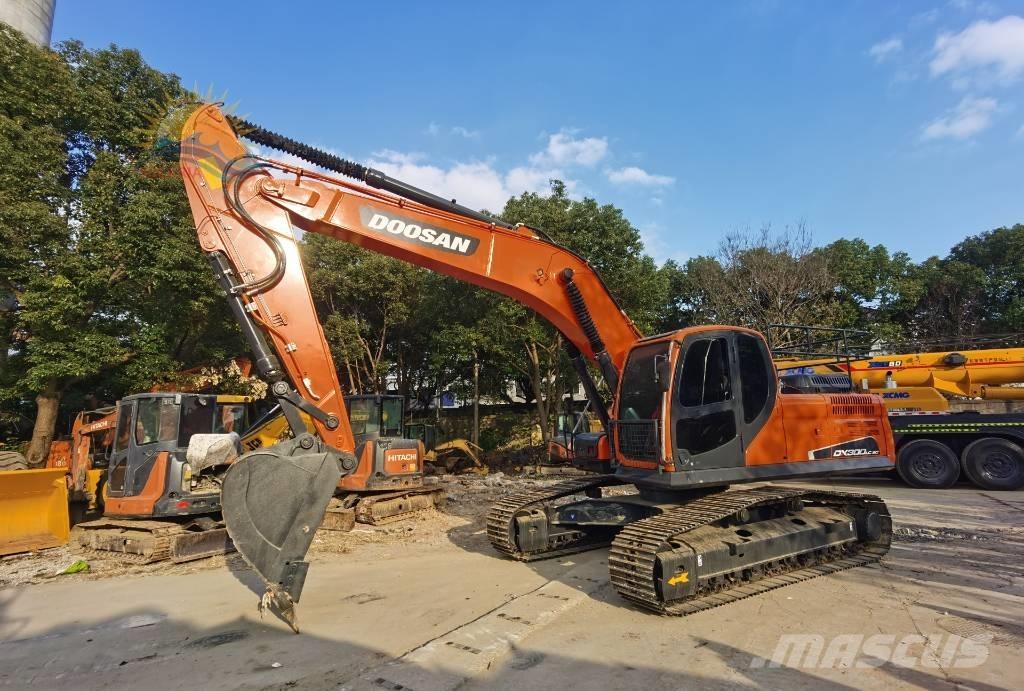 Doosan DX 300 LC Vikšriniai ekskavatoriai
