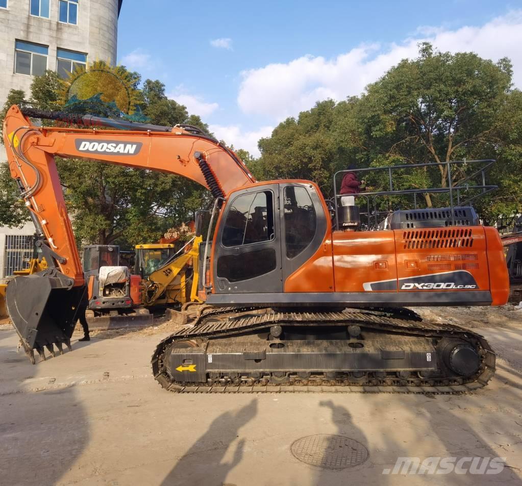 Doosan DX 300 LC Vikšriniai ekskavatoriai