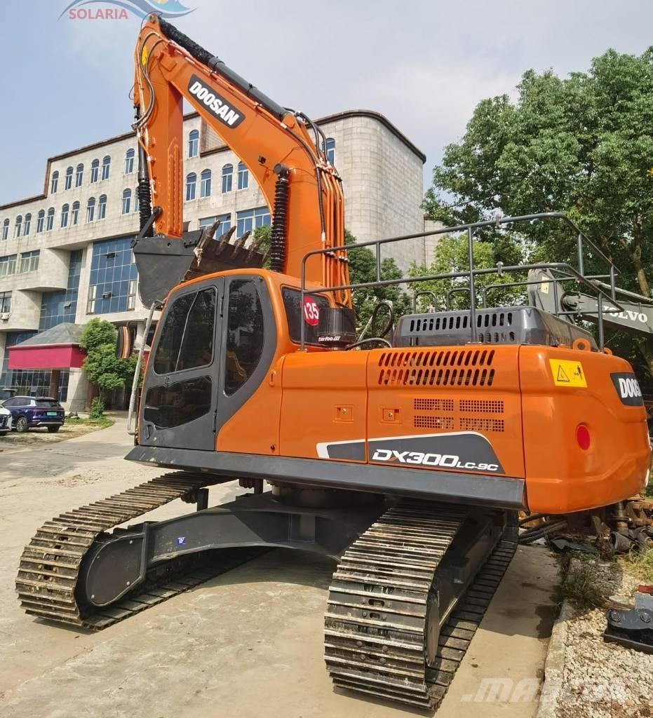 Doosan DX 300 LC Vikšriniai ekskavatoriai