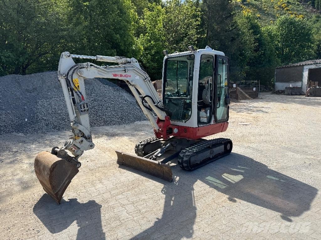 Takeuchi TB 225 Mini ekskavatoriai < 7 t